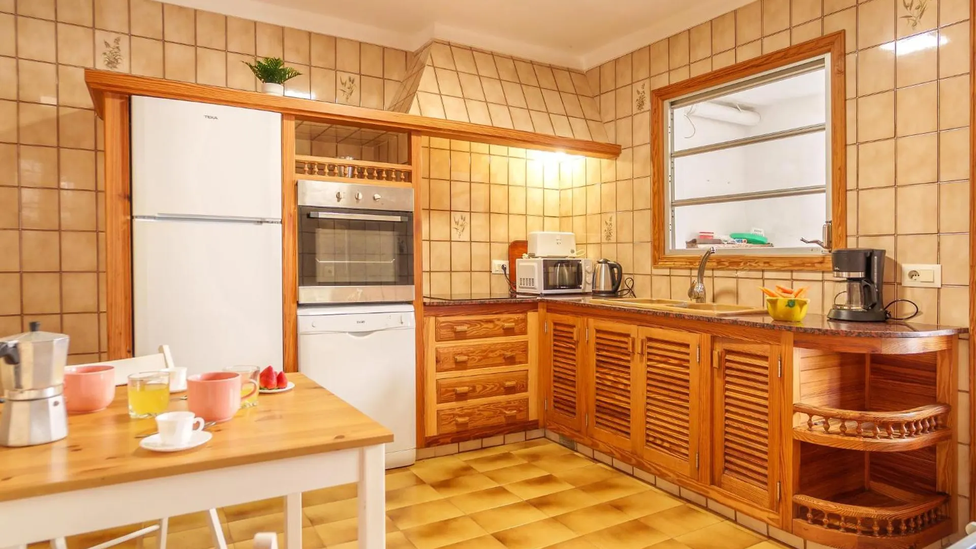 Cala de Sant Vicenc Apartment Clara M - Csv178 By Interhome 0*, Cala de Sant Vicenc